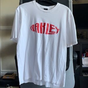 OAKLEY TEE SIZE L
